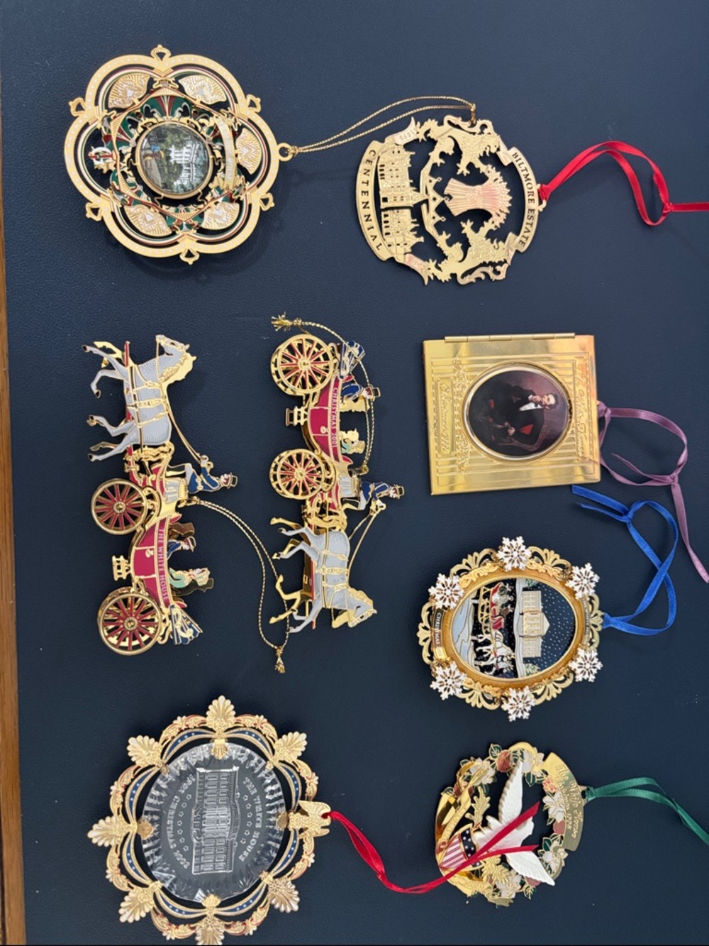White House Christmas ornaments.